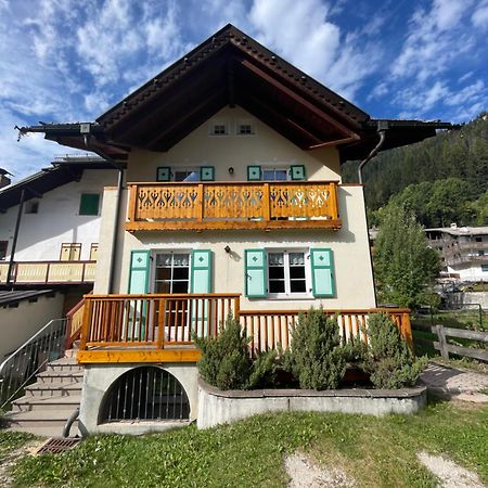 Apartmán Casa Cesarina By Ama Val Di Fassa Canazei Exteriér fotografie